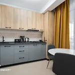 Plaza Residence Studio 106